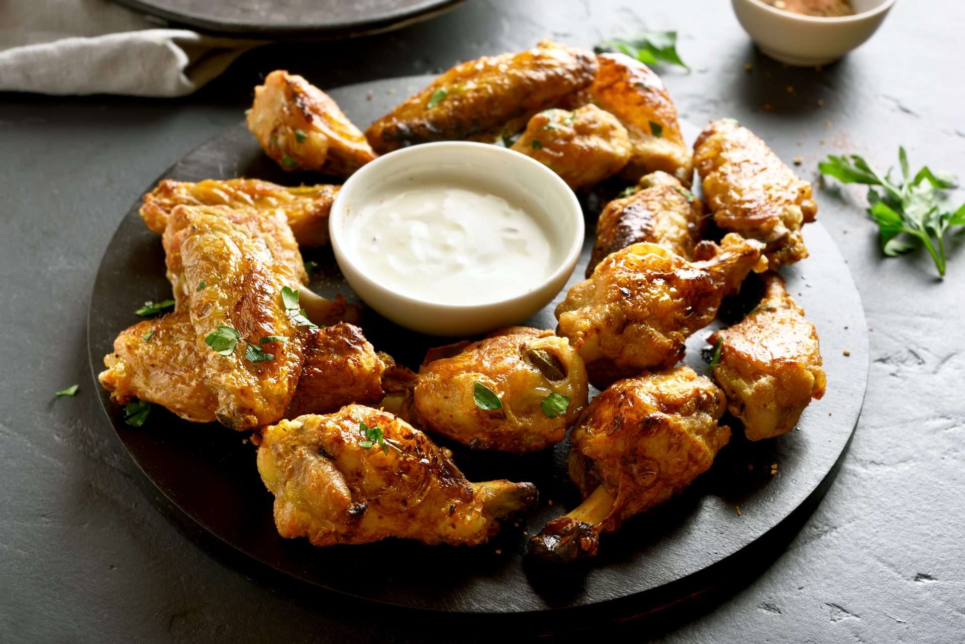 PUB STYLE CHICKEN WINGS (DUSTED & FULLY COOKED)